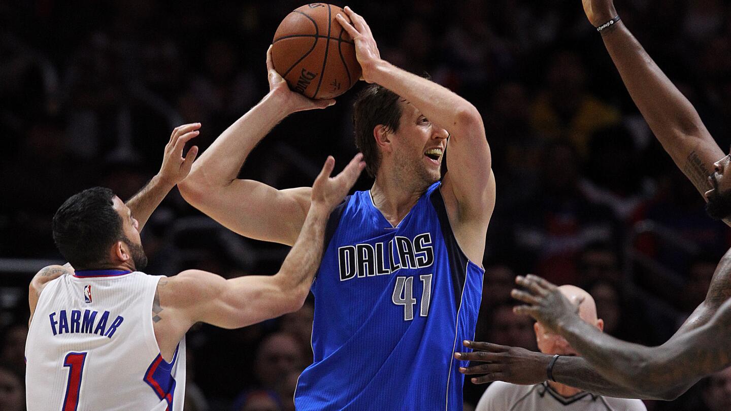 Jordan Farmar, Dirk Nowitzki