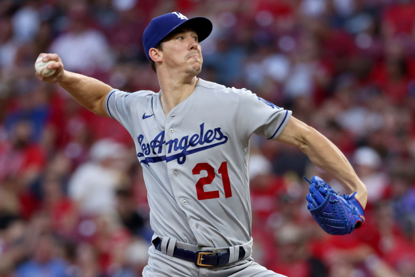 CINCINNATI, OHIO - SEPTEMBER 17: Walker Buehler #21 of the Los Angeles Dodgers pitches in the first inning.