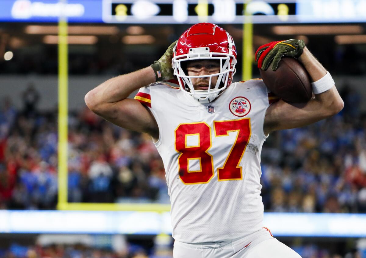 Kansas City Chiefs tight end Travis Kelce celebrates after scoring a touchdown in the second quarter.