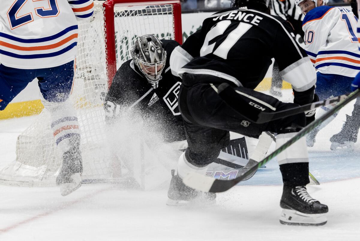 Kings goaltender David Rittich gave up one goal in the Kings' loss to the Edmonton Oilers.