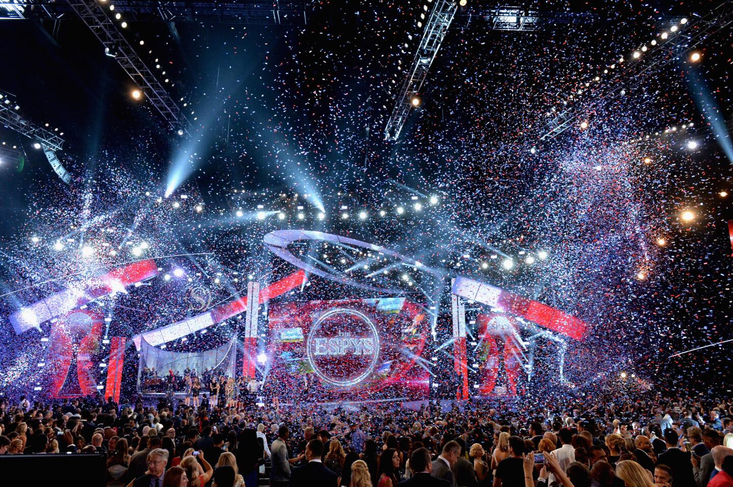 LOS ANGELES, CA - JULY 15: The U.S. Women's National Soccer team accepts the Best Team award onstage during The 2015 ESPYS at Microsoft Theater on July 15, 2015 in Los Angeles, California. (Photo by Kevin Winter/Getty Images) ** OUTS - ELSENT, FPG - OUTS * NM, PH, VA if sourced by CT, LA or MoD **