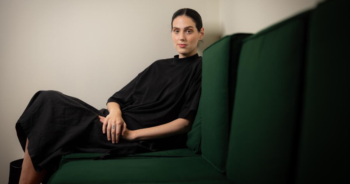 Eva Victor: ‘Sorry, Baby’ op HBO Max houdt je hand vast terwijl je kijkt