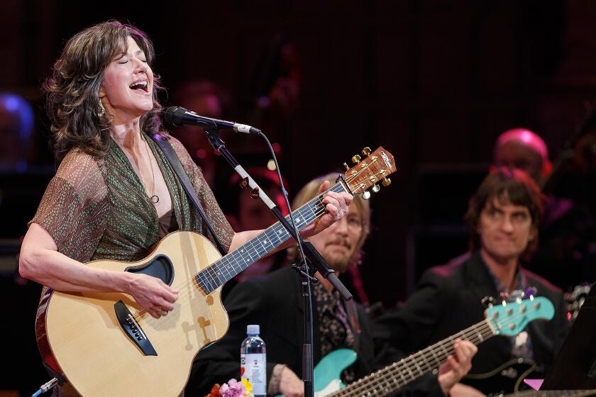 Amy Grant with the Vancouver Symphony Orchestra