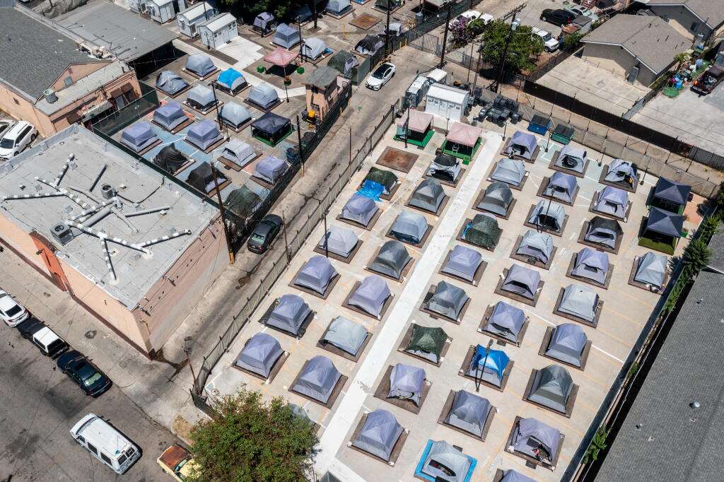 Homeless Spot L.A. city told the court there were 88 beds at a homeless shelter, but ...