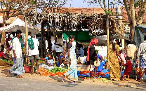 The busy Monday Market at Jakkanahalli, India, a village off the Bangalore-Myore Highway.