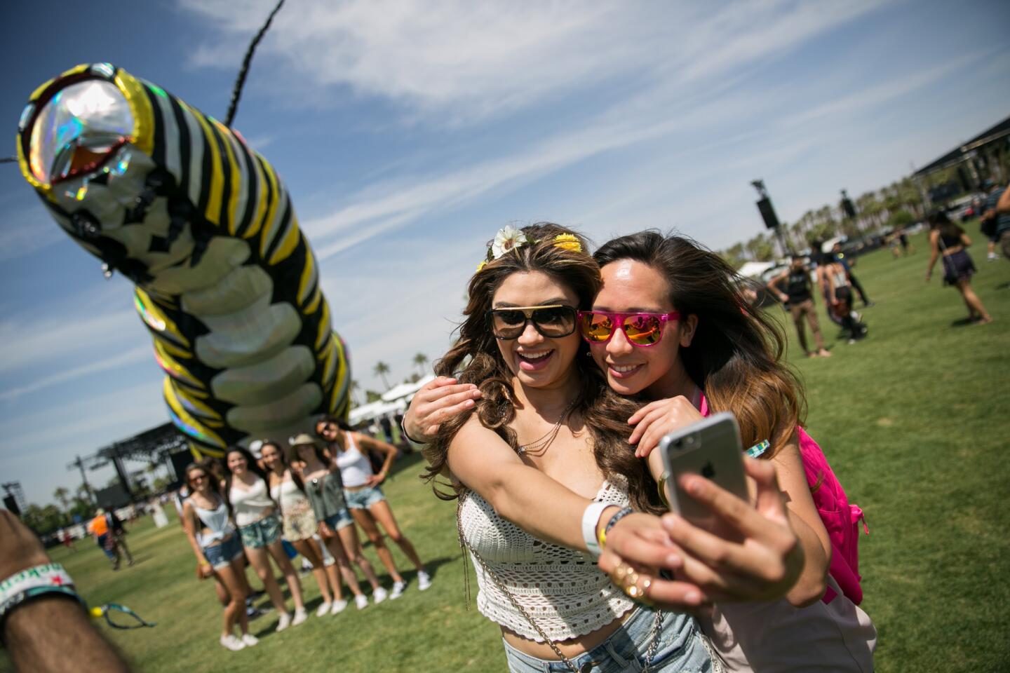 Coachella 2015: Weekend 1, Day 1