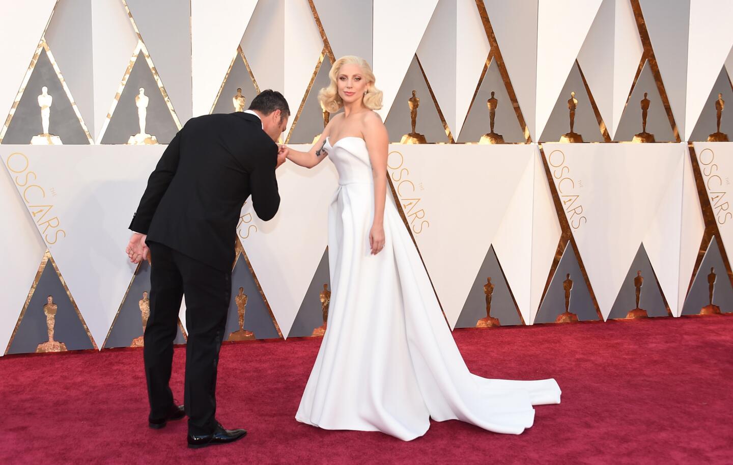 Oscars 2016: Red carpet arrivals