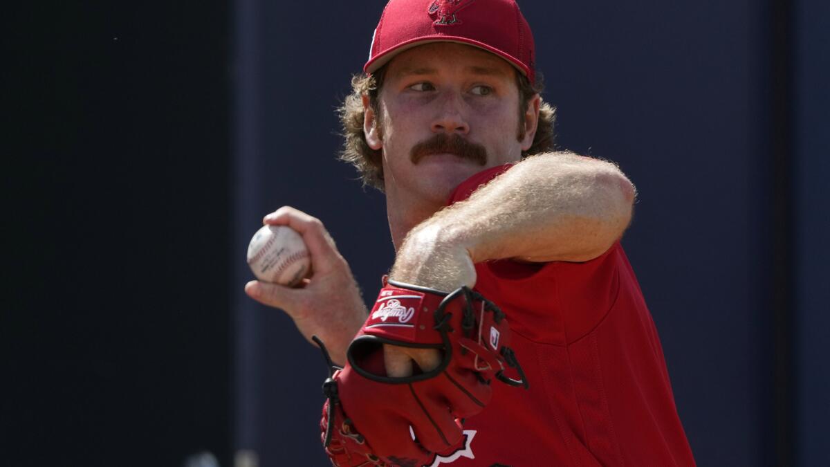 Miles Mikolas addresses future with Cardinals