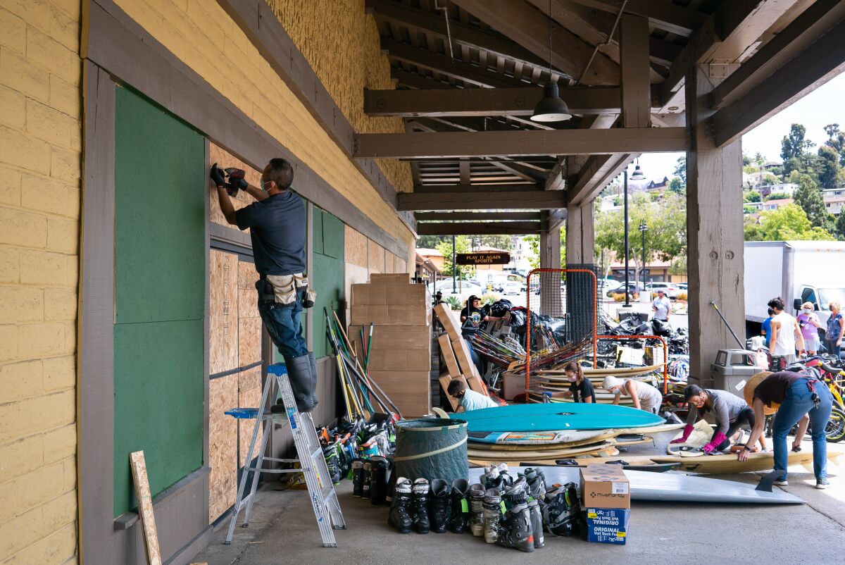 La Mesa business owners pick up the pieces