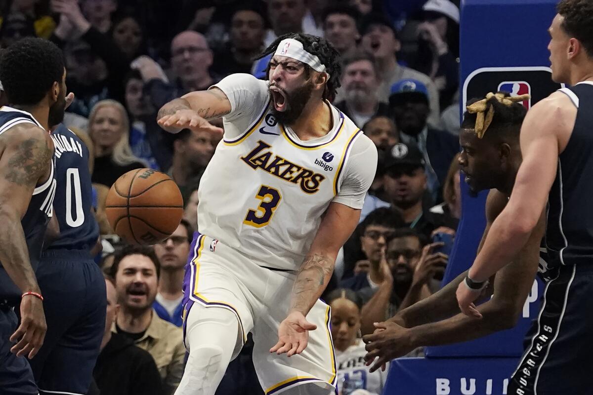 LeBron James leads Lakers past Mavericks for first win of season - All  Lakers