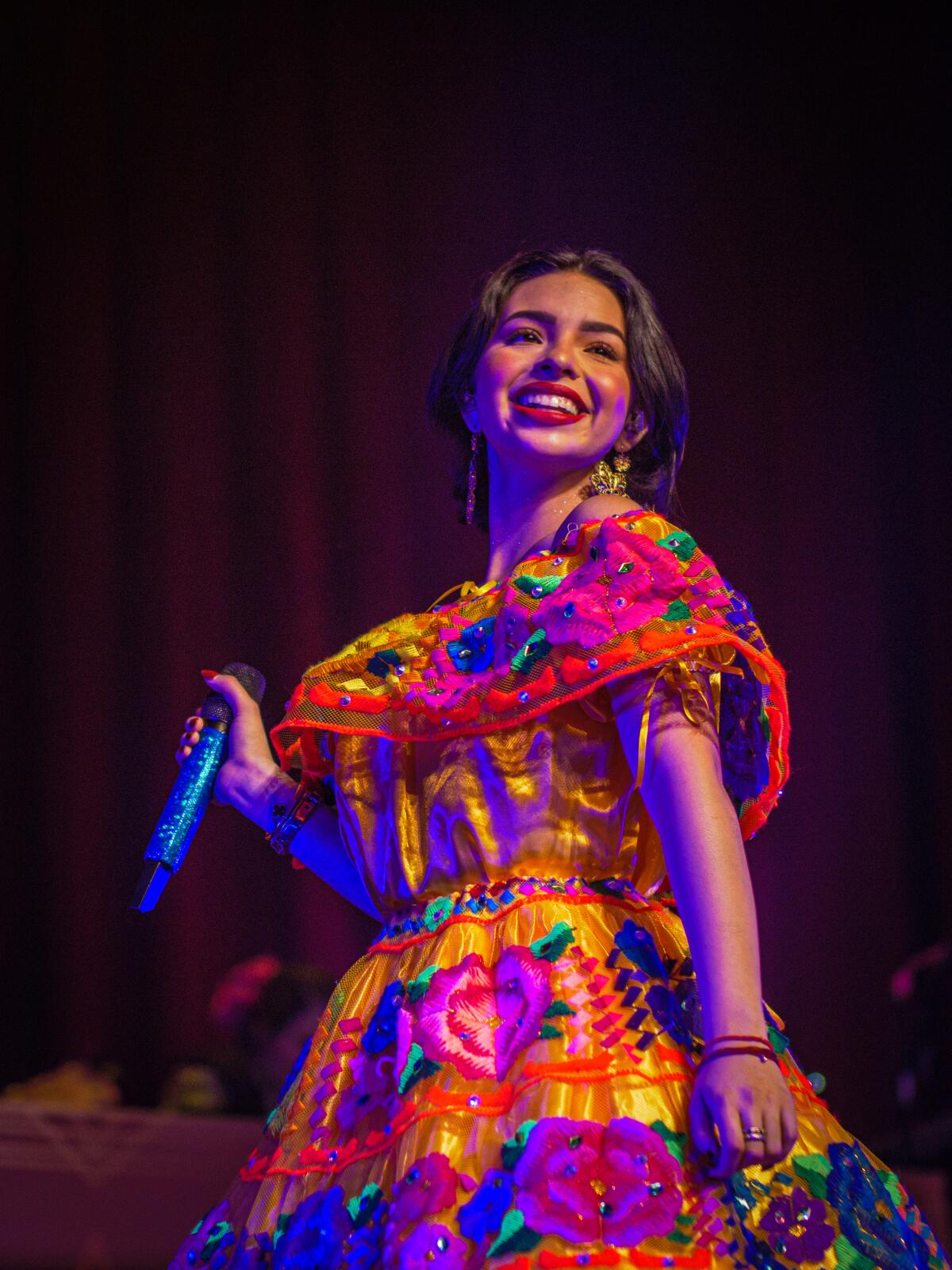 Ángela Aguilar durante su actuación en la ciudada de Nueva York.