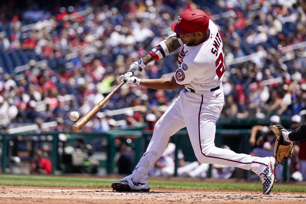 Washington Nationals Sign 1B/OF Dominic Smith to a One Year Deal