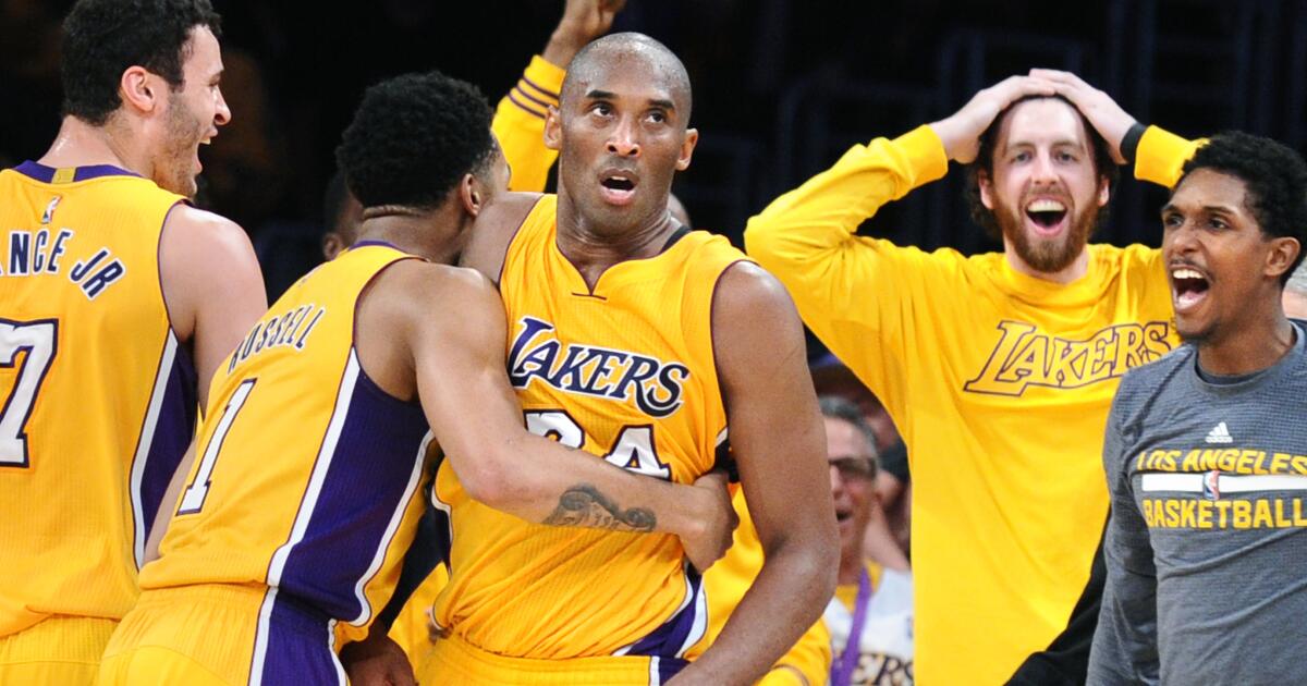 Kobe Dunk leaves Jordan and Karl Malone stunned : r/lakers
