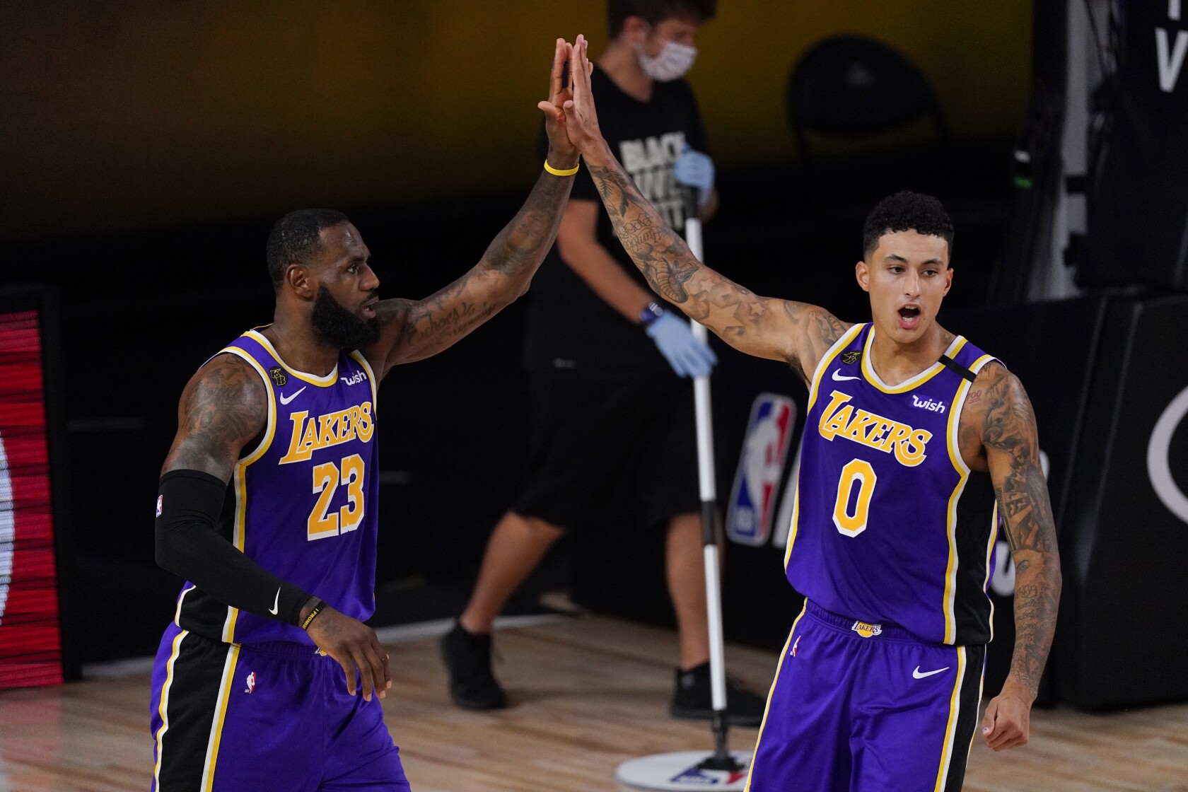 Nba Playoffs Lakers Can T Stop James Harden In Game 1 Loss Los Angeles Times