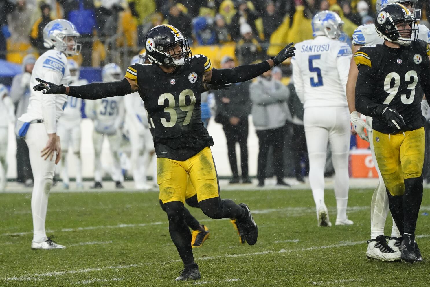 Comedy of errors as Steelers, Lions slog to 16-16 tie - The San